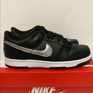 Nike dunk low spurs 75th anniversary athletic shoes